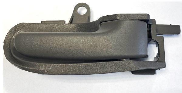 MANIGLIA PORTA INT C1 AYGO 107 05 SX->