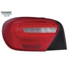 FANALE POST SX CLA W176 12->15 CONN RETT LED